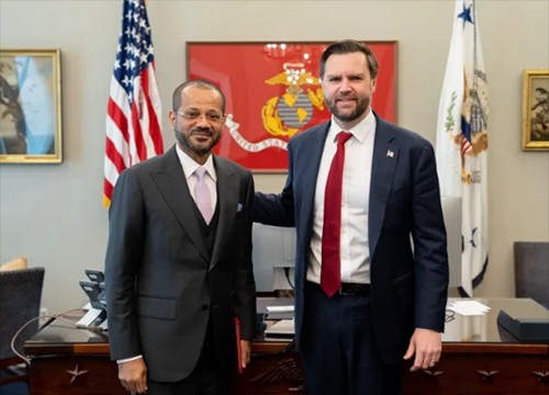 一套连环计,特朗普拿出了“伊拉克剧本”? 新闻