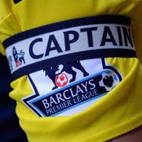 欧冠淘汰赛抽签揭晓，皇马再遇曼城宿敌；巴黎切尔西巅峰对决，马竞热刺碰撞火花。