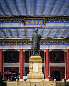 4.5%—5%区间目标出炉；稳健务实中蕴藏发展新机遇。