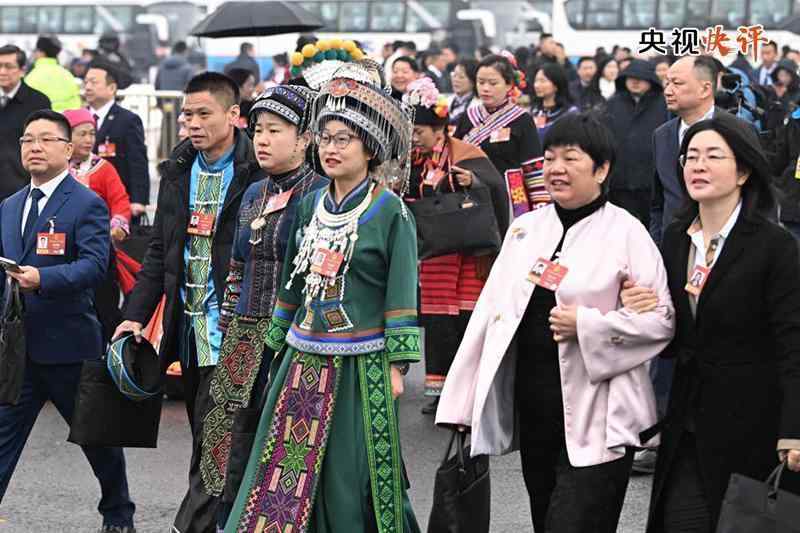 习近平总书记寄语广大妇女；发挥半边天作用；奋力开启“十五五”新篇章。