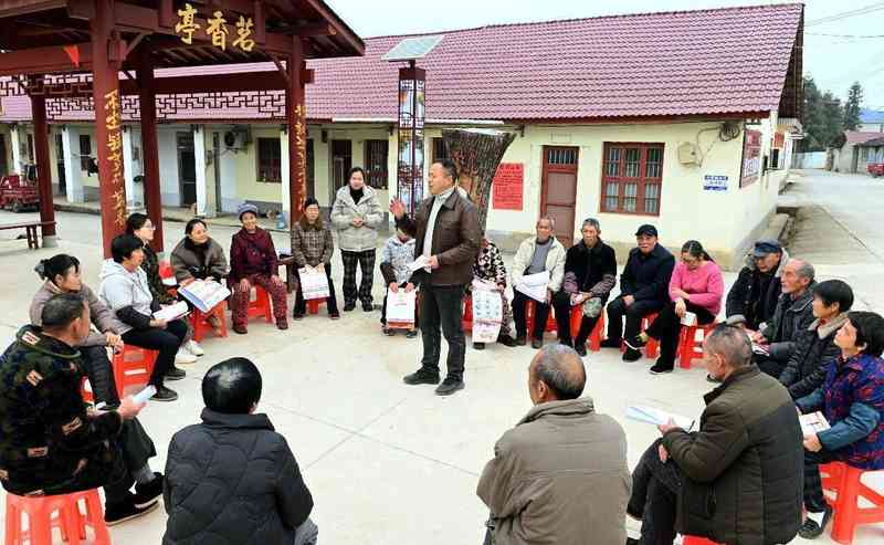 国家发展规划法确立关键原则；顶层设计与问计于民如何有机统一。